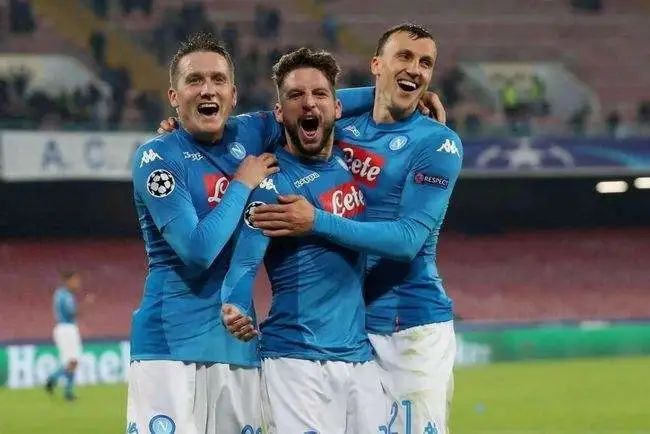 那不勒斯:欧冠征途上的战术博弈与荣耀突围